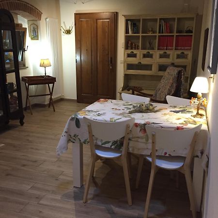 Andante Appartamenti Castelnuovo di Val di Cecina Ngoại thất bức ảnh